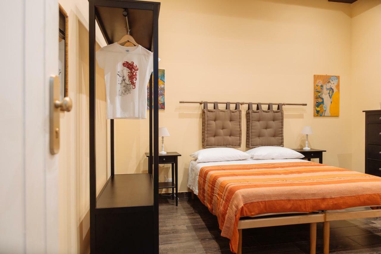 Il Tempo Ritrovato - Locazione Ad Uso Turistico Apartment Palermo Exterior photo