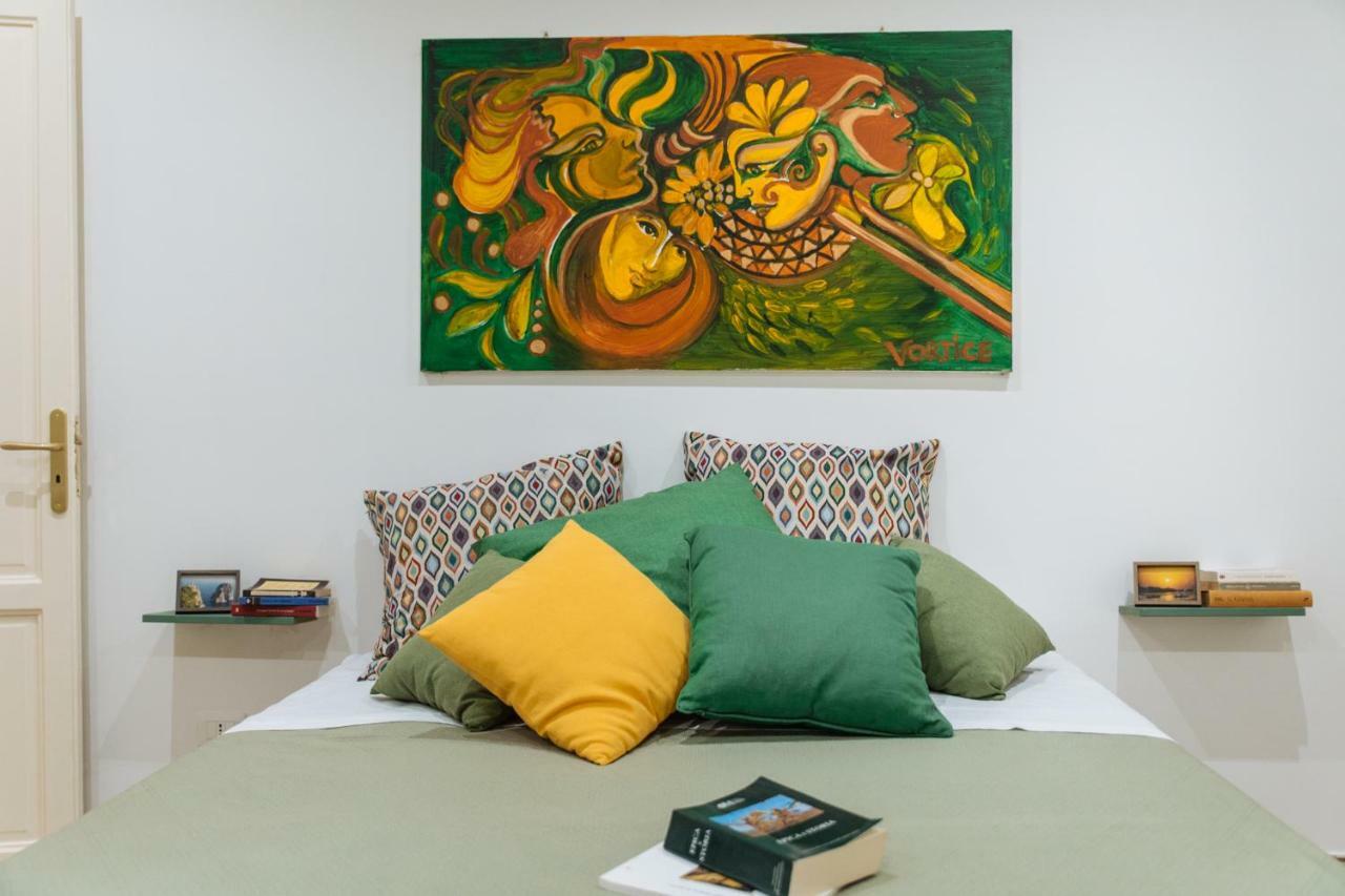 Il Tempo Ritrovato - Locazione Ad Uso Turistico Apartment Palermo Exterior photo