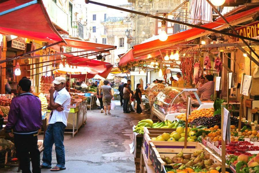 Il Tempo Ritrovato - Locazione Ad Uso Turistico Apartment Palermo Exterior photo